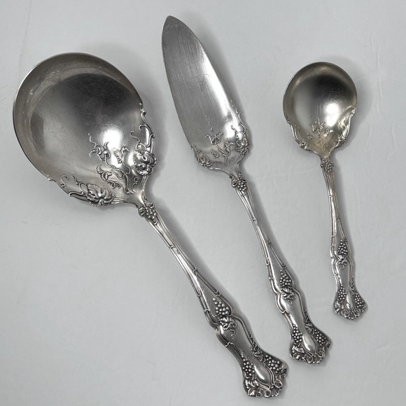 VTG Silver Serving Flatware Set (3PC) 1847 Rogers Bros XS Triple - Picture 1 of 11